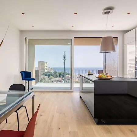 Apartmán Top-floor Sea View With Pool Access